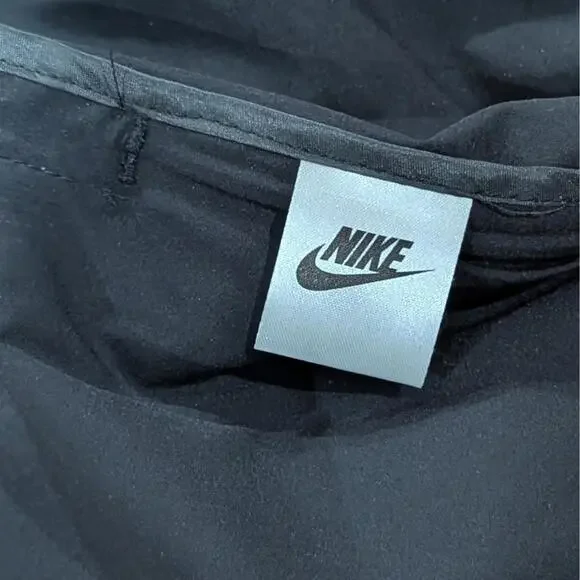 Nike Swift Men's Women’s Repel Packable Running Jacket Black Size M HQ0651-010 - Picture 8 of 8